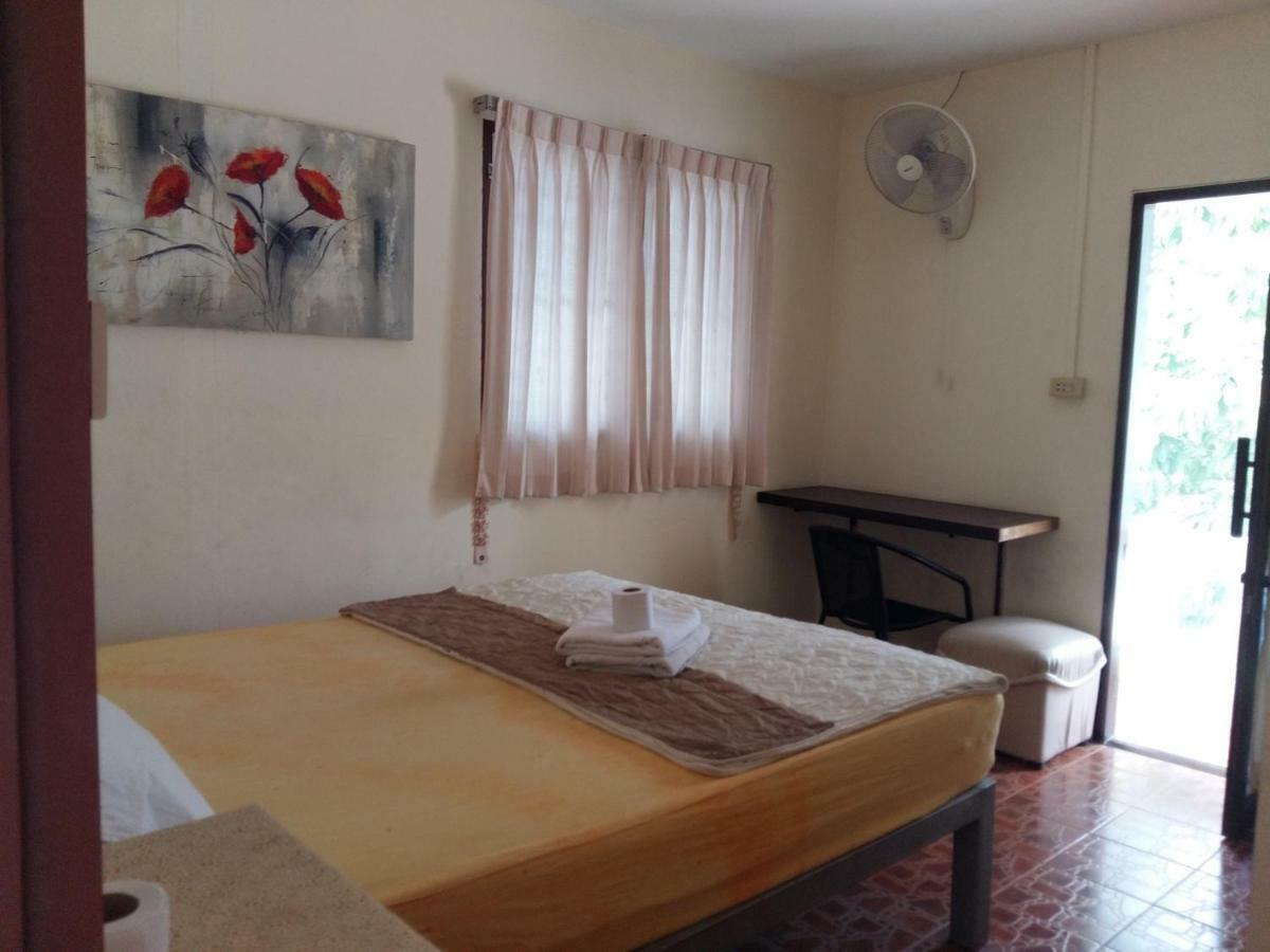 Js Guesthouse Ko Tao Bagian luar foto