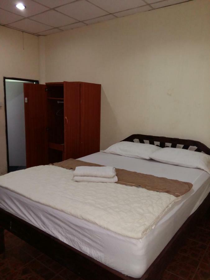 Js Guesthouse Ko Tao Bagian luar foto