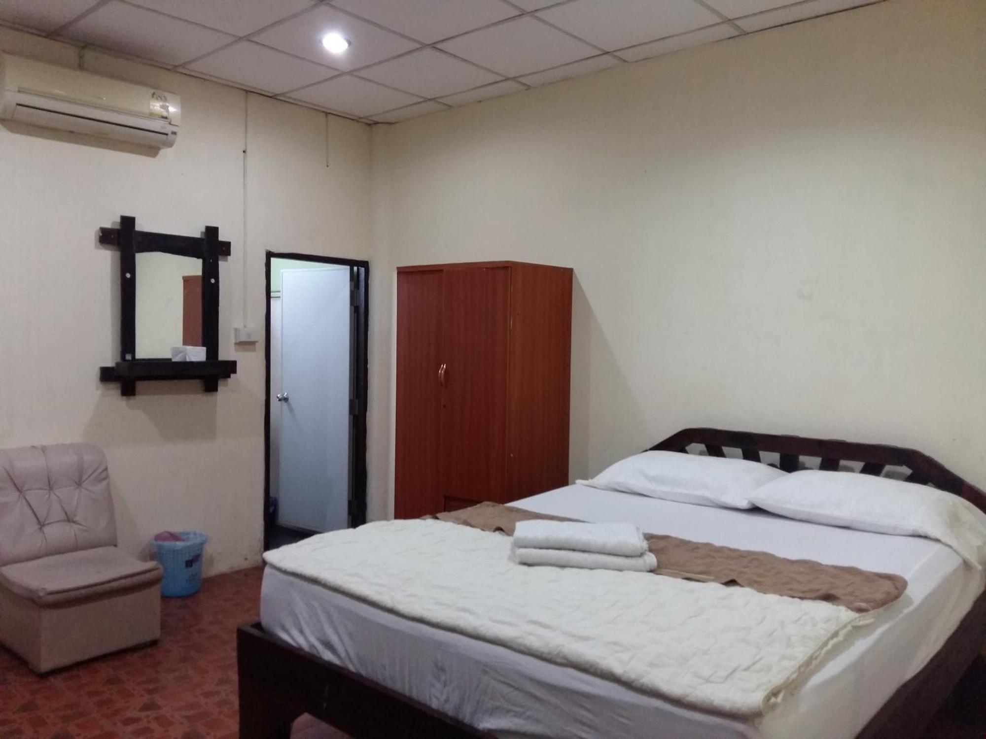 Js Guesthouse Ko Tao Bagian luar foto