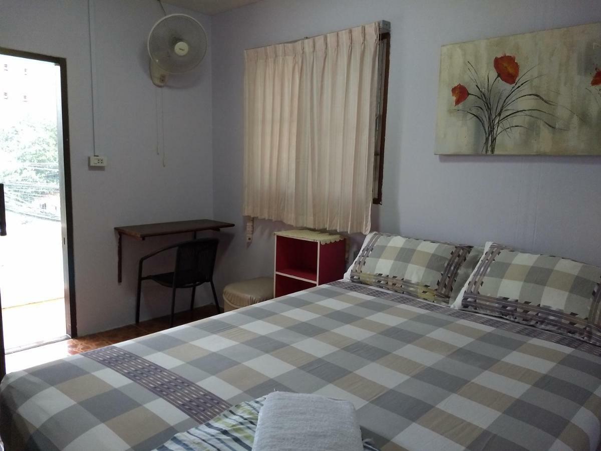 Js Guesthouse Ko Tao Bagian luar foto